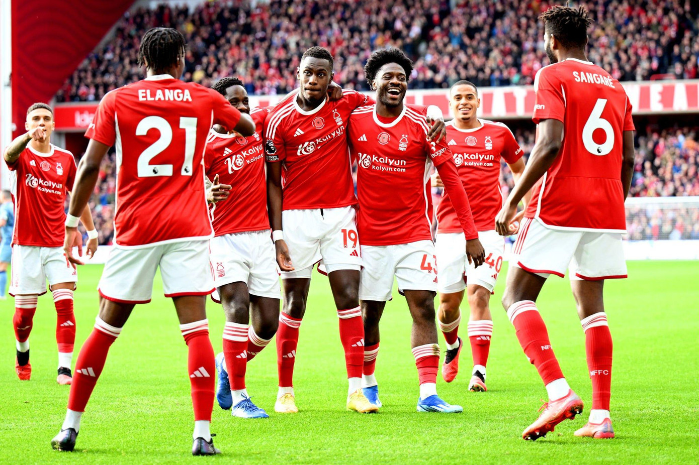 Thua sốc Nottingham Forest, Aston Villa lỡ cơ hội vào tốp 3 ảnh 6 Thua sốc Nottingham Forest, Aston Villa lỡ cơ hội vào tốp 3 ảnh 6