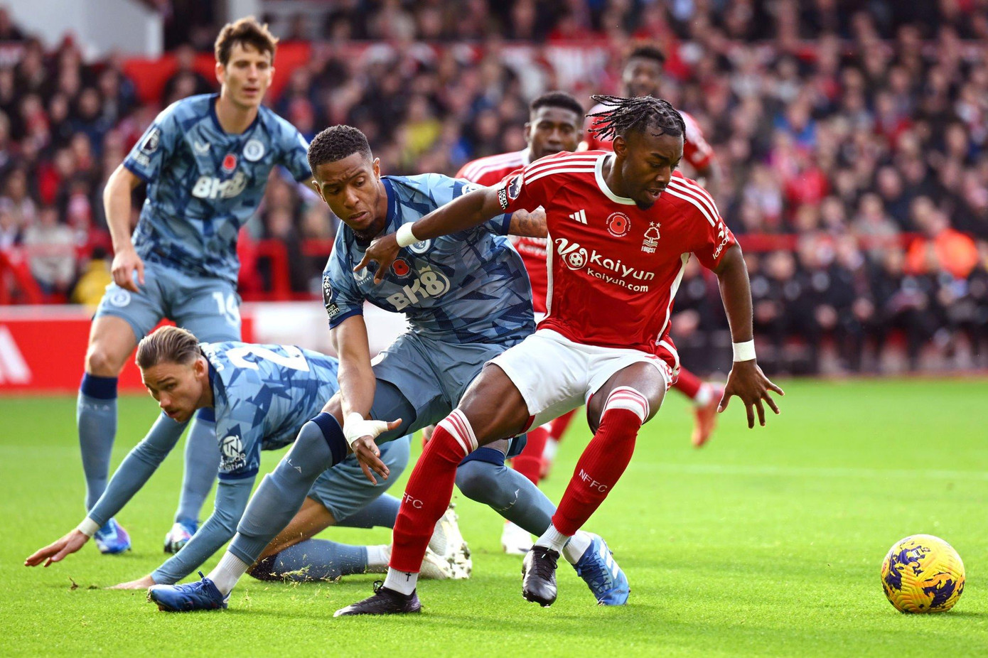 Thua sốc Nottingham Forest, Aston Villa lỡ cơ hội vào tốp 3 ảnh 9 Thua sốc Nottingham Forest, Aston Villa lỡ cơ hội vào tốp 3 ảnh 9