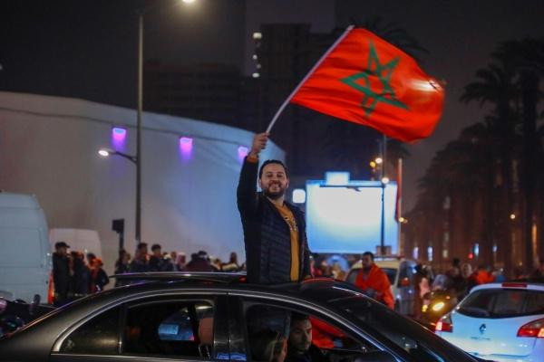 Người dân Morocco "đi bão" Người dân Morocco "đi bão"