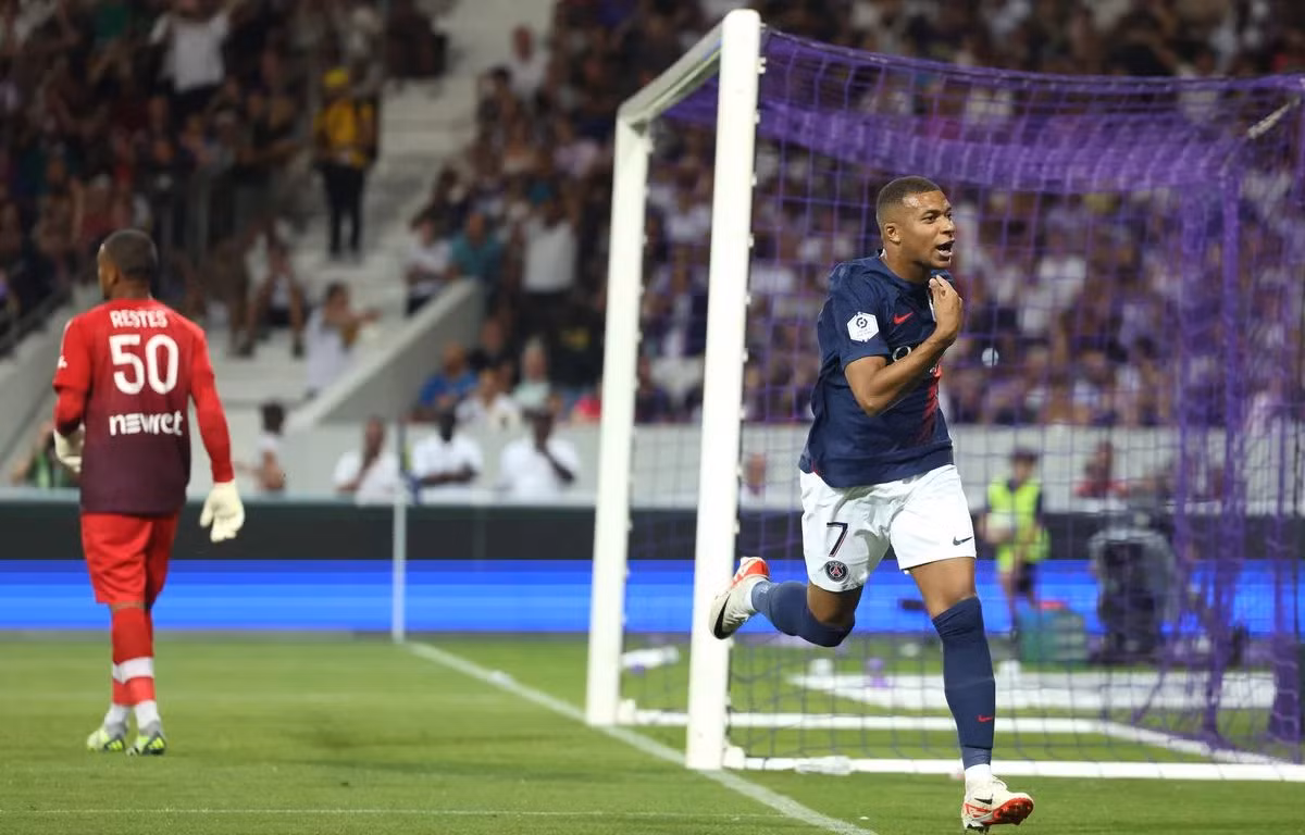 Mbappe vẫn đang là cầu thủ quan trọng nhất của PSG Mbappe vẫn đang là cầu thủ quan trọng nhất của PSG