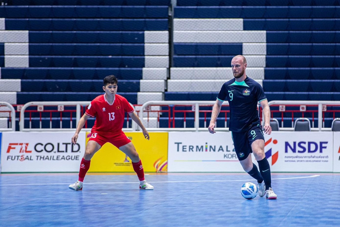Chiến thắng 'điên rồ' đưa futsal Việt Nam vào chung kết Đông Nam Á 2024 ảnh 5 Chiến thắng 'điên rồ' đưa futsal Việt Nam vào chung kết Đông Nam Á 2024 ảnh 5
