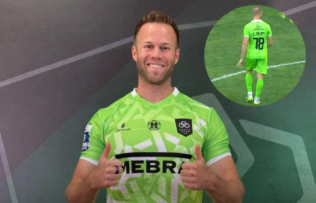 Doanh nhân Courtney Reum xuất hiện 10 phút trên sân và không để lại ấn tượng nào Doanh nhân Courtney Reum xuất hiện 10 phút trên sân và không để lại ấn tượng nào