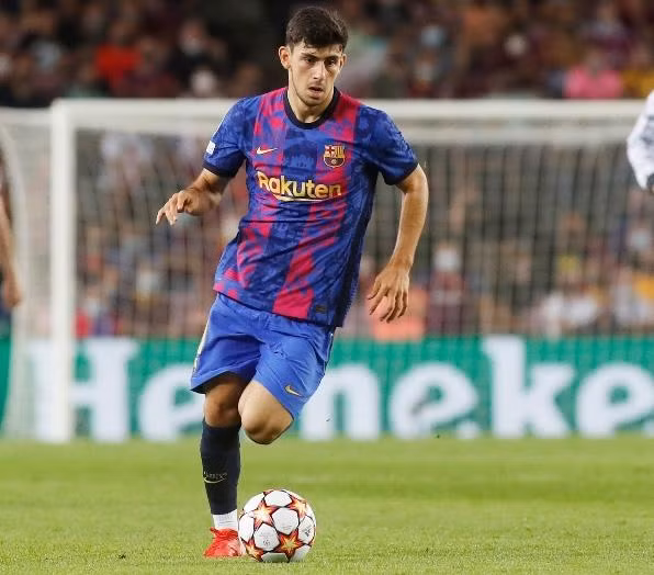 Demir là chủ nhân của 2 cơ hội ngon ăn nhất của Barca trong hiệp 1 Demir là chủ nhân của 2 cơ hội ngon ăn nhất của Barca trong hiệp 1