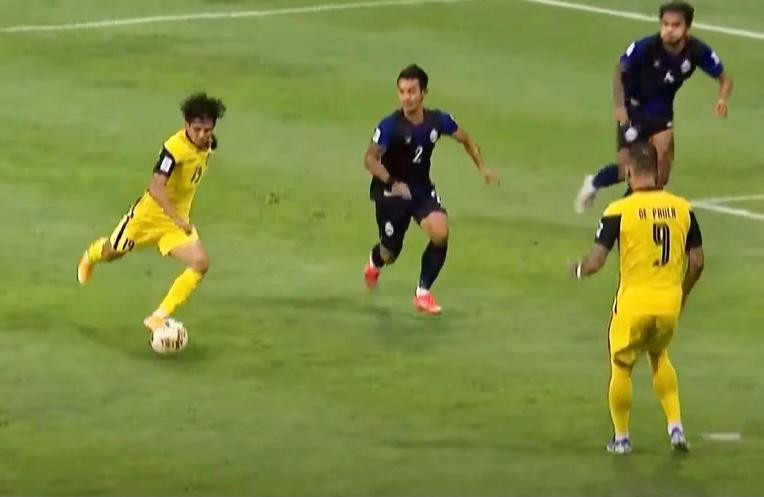 Rashid nâng tỷ số lên 2-0 cho Malaysia Rashid nâng tỷ số lên 2-0 cho Malaysia