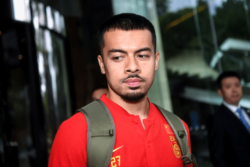 Li Ke rời ĐT Trung Quốc trong bối cảnh Asian Cup chỉ còn 3 tuần nữa sẽ khởi tranh