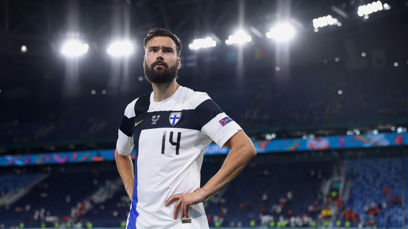 Tim Sparv trong màu áo ĐT Phần Lan