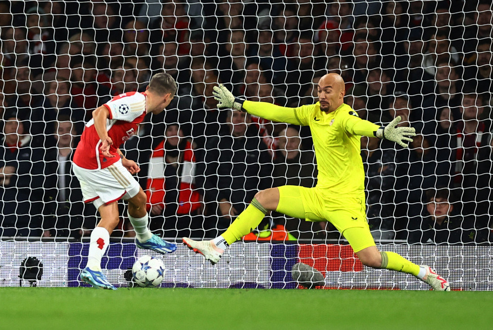 Arsenal đang sở hữu một đội hình đồng đều Arsenal đang sở hữu một đội hình đồng đều