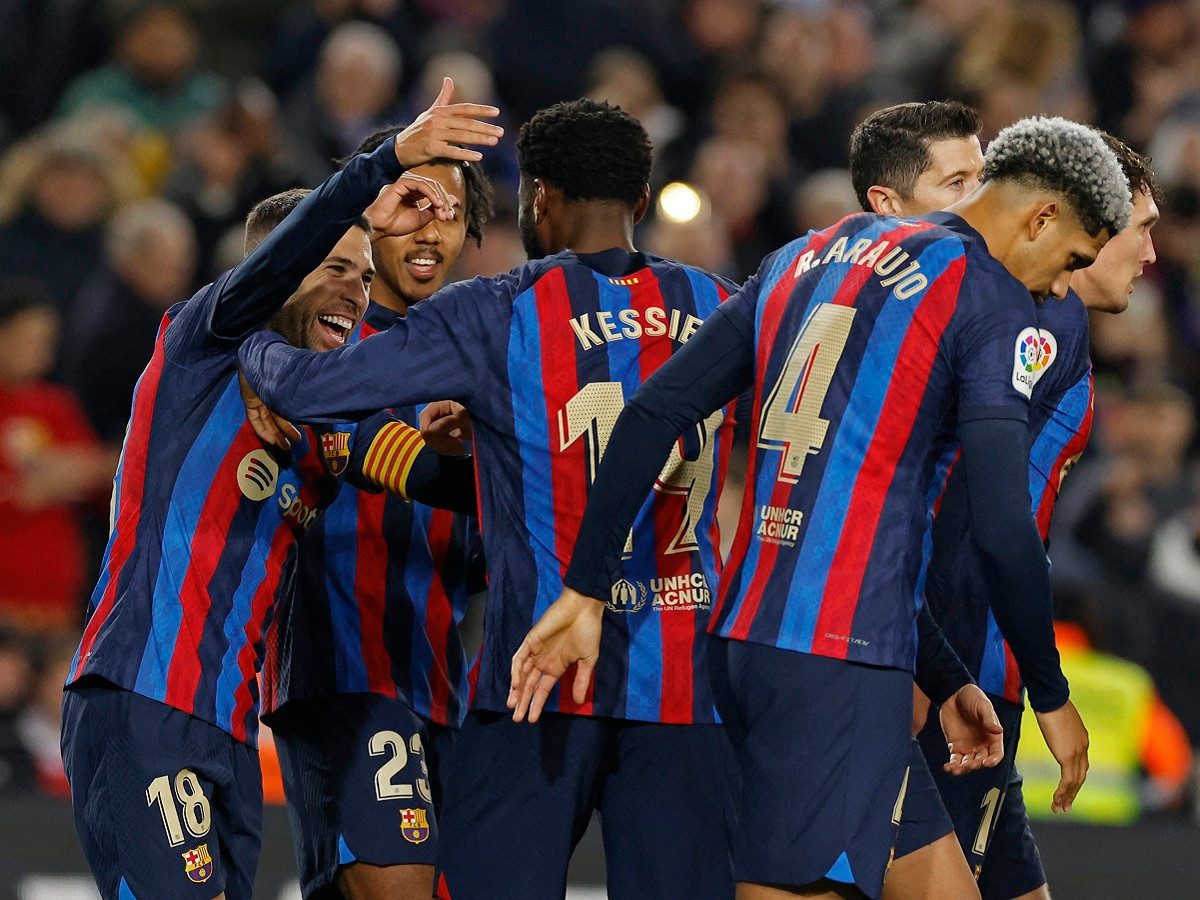 Barca khai thông bế tắc ở hiệp hai Barca khai thông bế tắc ở hiệp hai