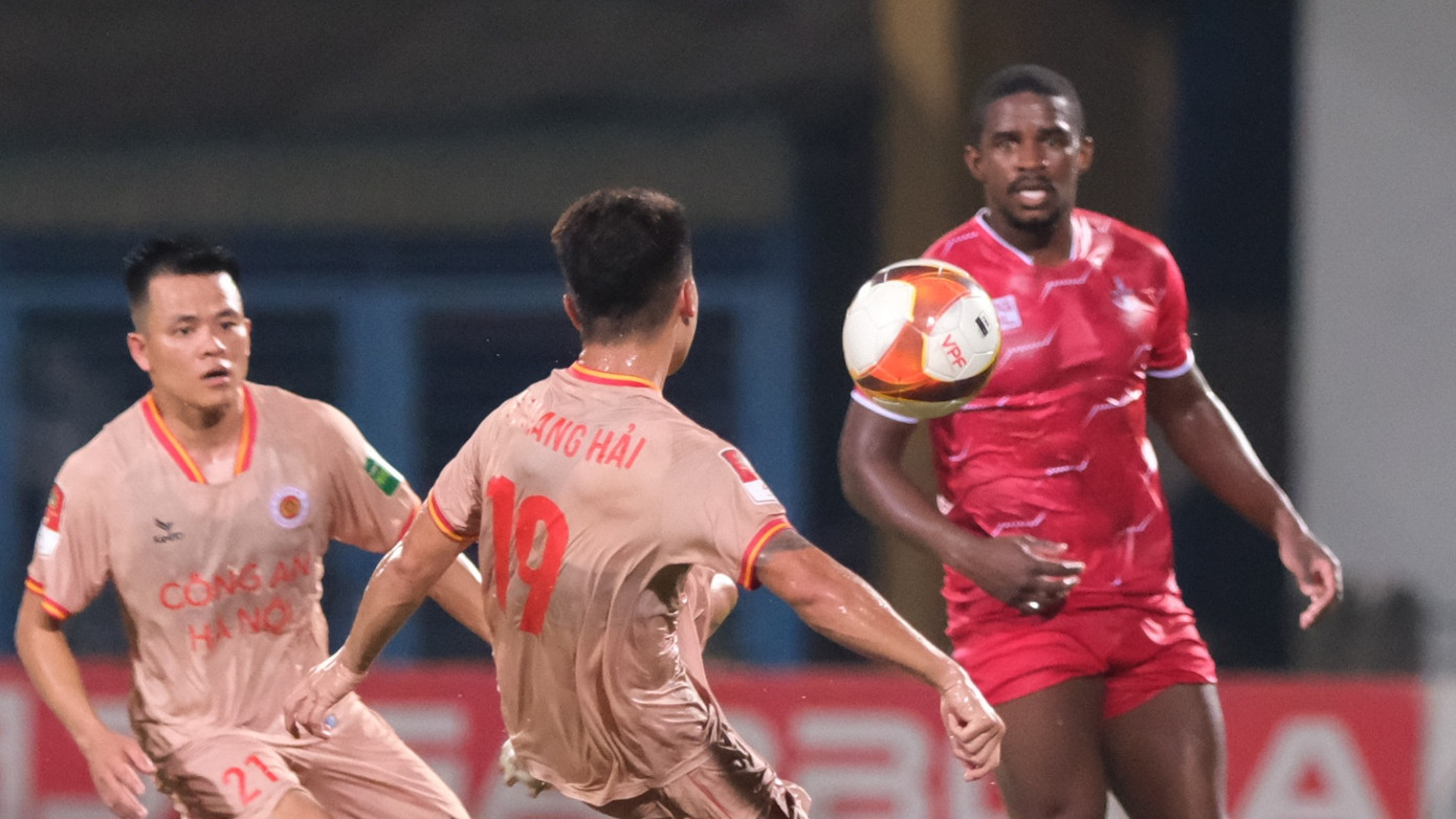 Hải Phòng gây sốc ở Hàng Đẫy, đánh bại CAHN 2-0 ảnh 10 Hải Phòng gây sốc ở Hàng Đẫy, đánh bại CAHN 2-0 ảnh 10