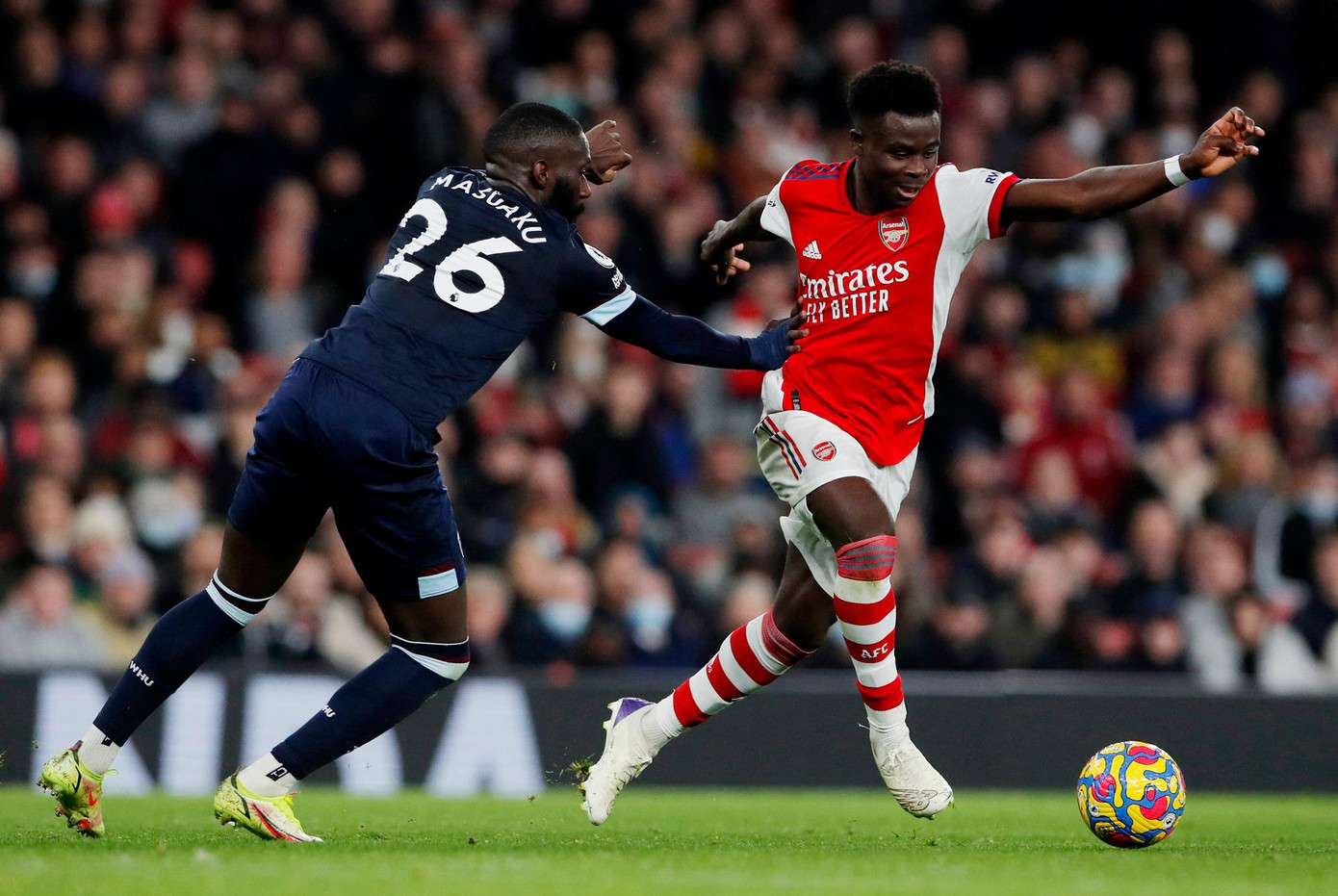 Saka sẽ giúp Arsenal có 3 điểm trước West Ham?
