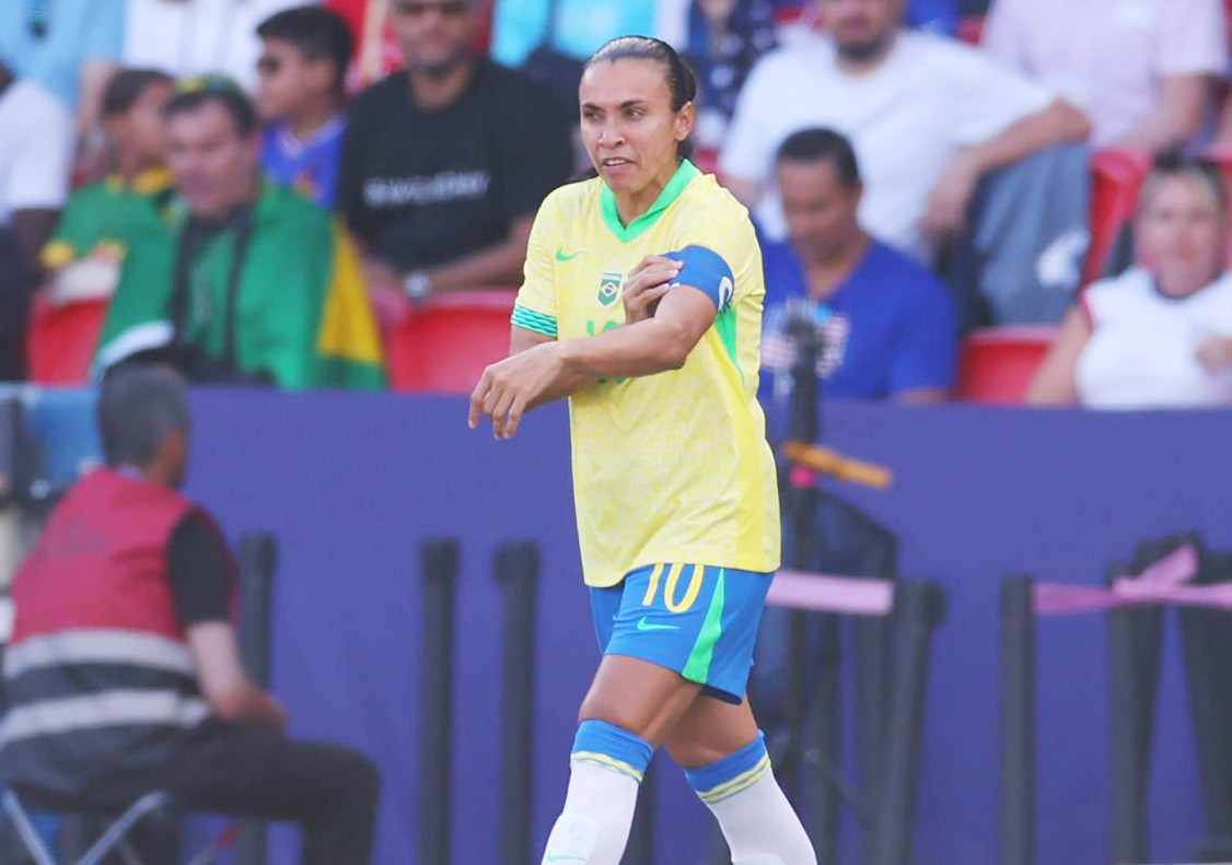 Tuyển nữ Mỹ lập kỷ lục lần thứ 5 giành HCV bóng đá nữ Olympic sau chiến thắng 1-0 trước nữ Brazil ảnh 11