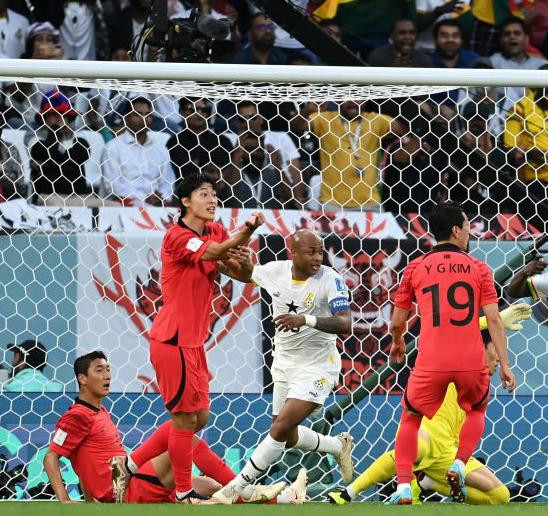 World Cup 2022: Hàn Quốc 2-3 Ghana: Nỗ lực tột cùng bất thành của Son và đồng đội ảnh 14
