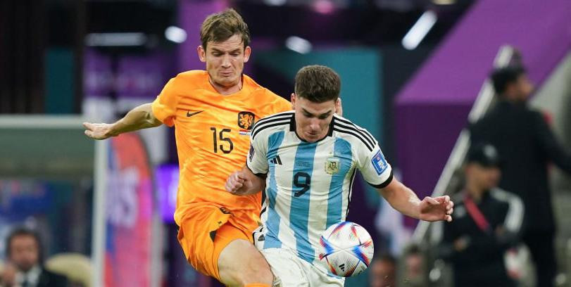 World Cup 2022: Hà Lan-Argentina 2-2 (3-4): Thắng cuộc chiến cân não, Messi và Argentina vào bán kết ảnh 17