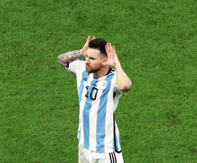 World Cup 2022: Hà Lan-Argentina 2-2 (3-4): Thắng cuộc chiến cân não, Messi và Argentina vào bán kết ảnh 33