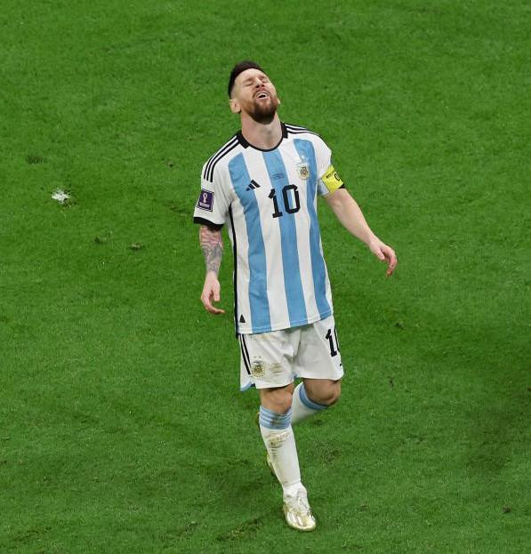 World Cup 2022: Hà Lan-Argentina 2-2 (3-4): Thắng cuộc chiến cân não, Messi và Argentina vào bán kết ảnh 19