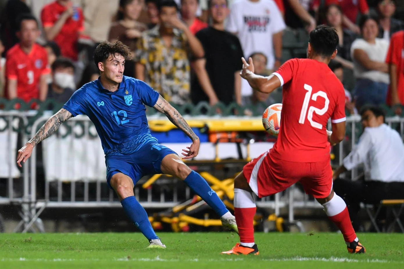 Hồng Kông (TQ) và Thái Lan đều chơi bế tắc ở hiệp 1 Hồng Kông (TQ) và Thái Lan đều chơi bế tắc ở hiệp 1