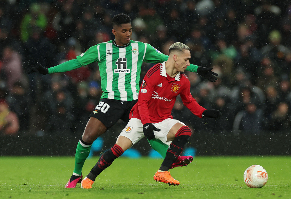 Ten Hag cho rằng Antony chỉ đá tốt ở hiệp 2