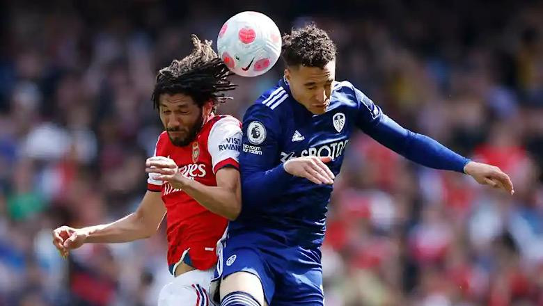 Leeds rơi vào vòng xoáy trụ hạng