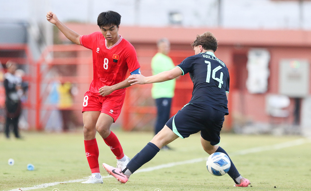 Việt Nam thua Australia 2-6 và chính thức bị loại Việt Nam thua Australia 2-6 và chính thức bị loại