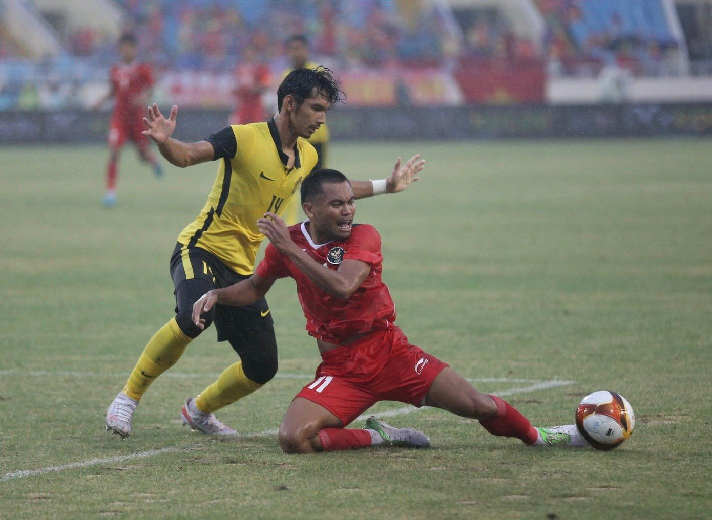 Indonesia thất thế nhưng lại bản lĩnh hơn ở những pha bóng quyết định