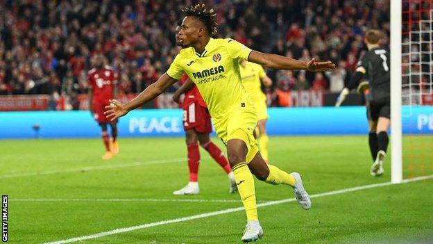 Chukwueze gieo sầu cho Bayern bằng cú đá vào phút 88