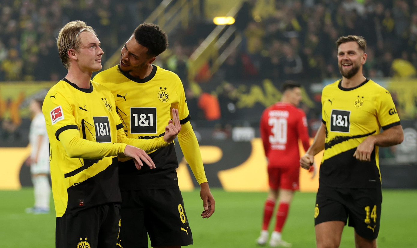 Dortmund thi đấu khá tốt, nhưng chỉ ở mặt trận quốc nội
