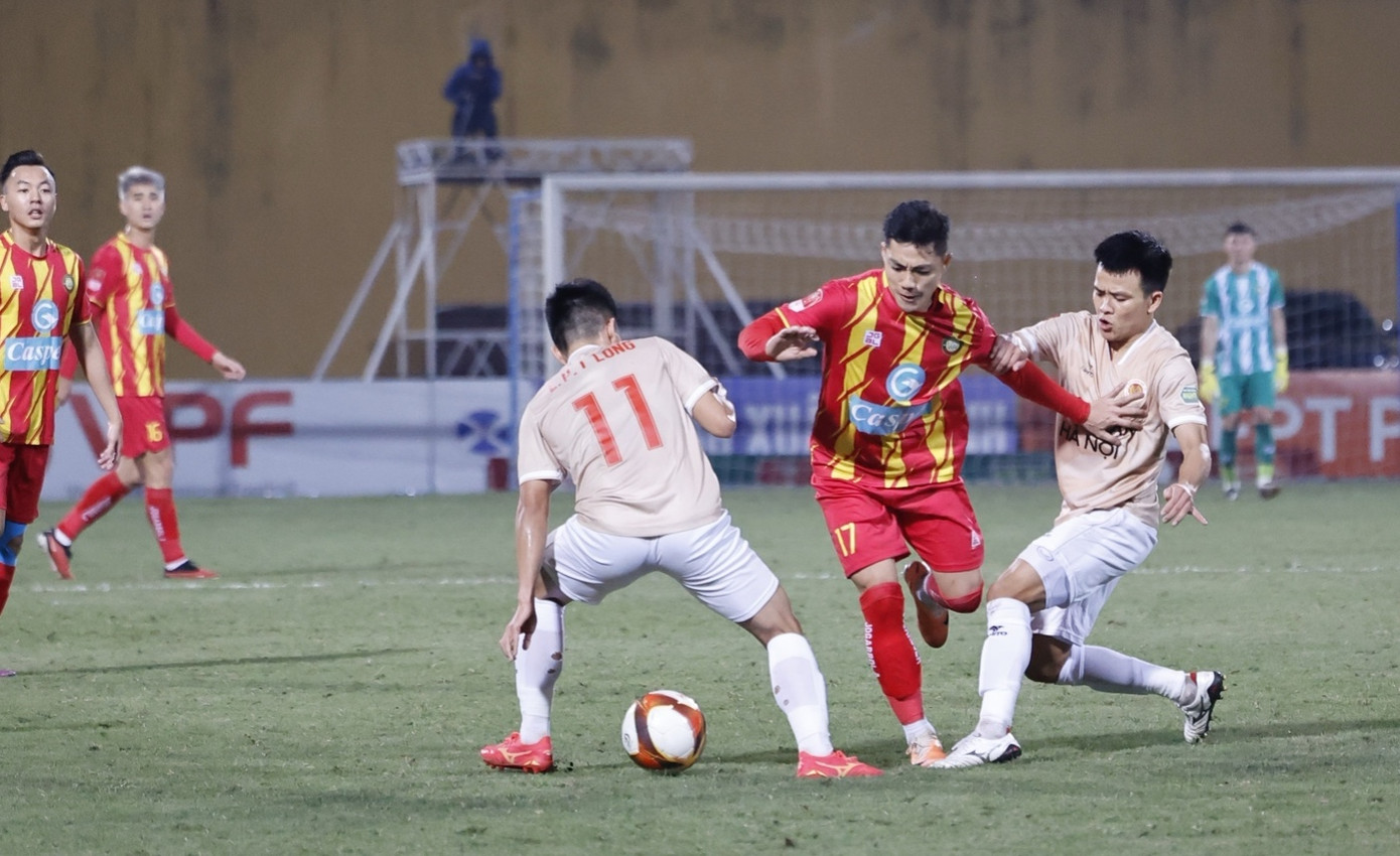  Thắng Thanh Hoá, CAHN trở lại cuộc đua vô địch V-League ảnh 22