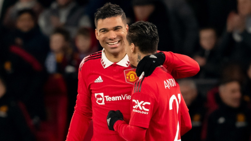 Casemiro đang đưa MU tiến xa