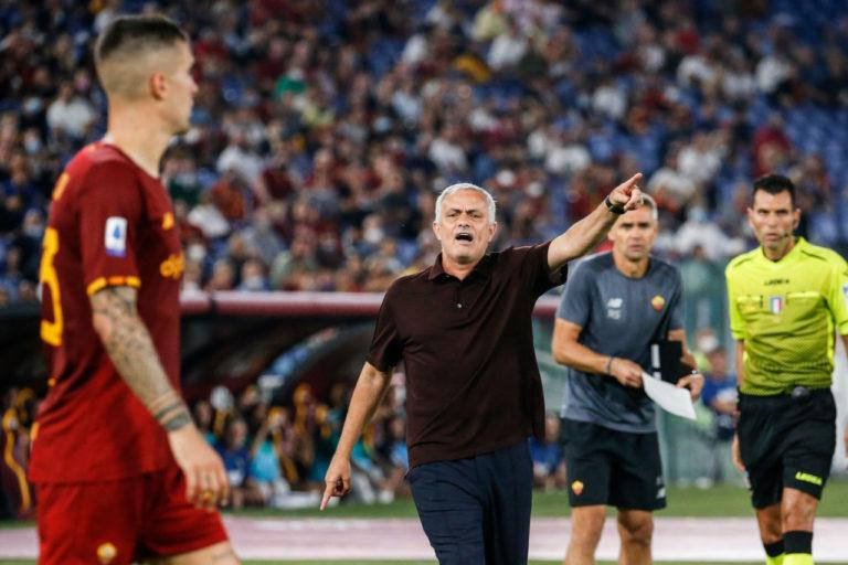 Mourinho không hài lòng về cách Roma đã thể hiện trước CSKA Sofia Mourinho không hài lòng về cách Roma đã thể hiện trước CSKA Sofia
