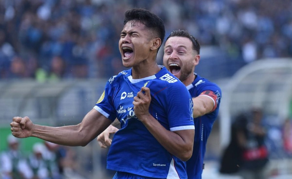 Persija Jakarta thắng 2-0 trước đại kình địch Persija Jakarta thắng 2-0 trước đại kình địch