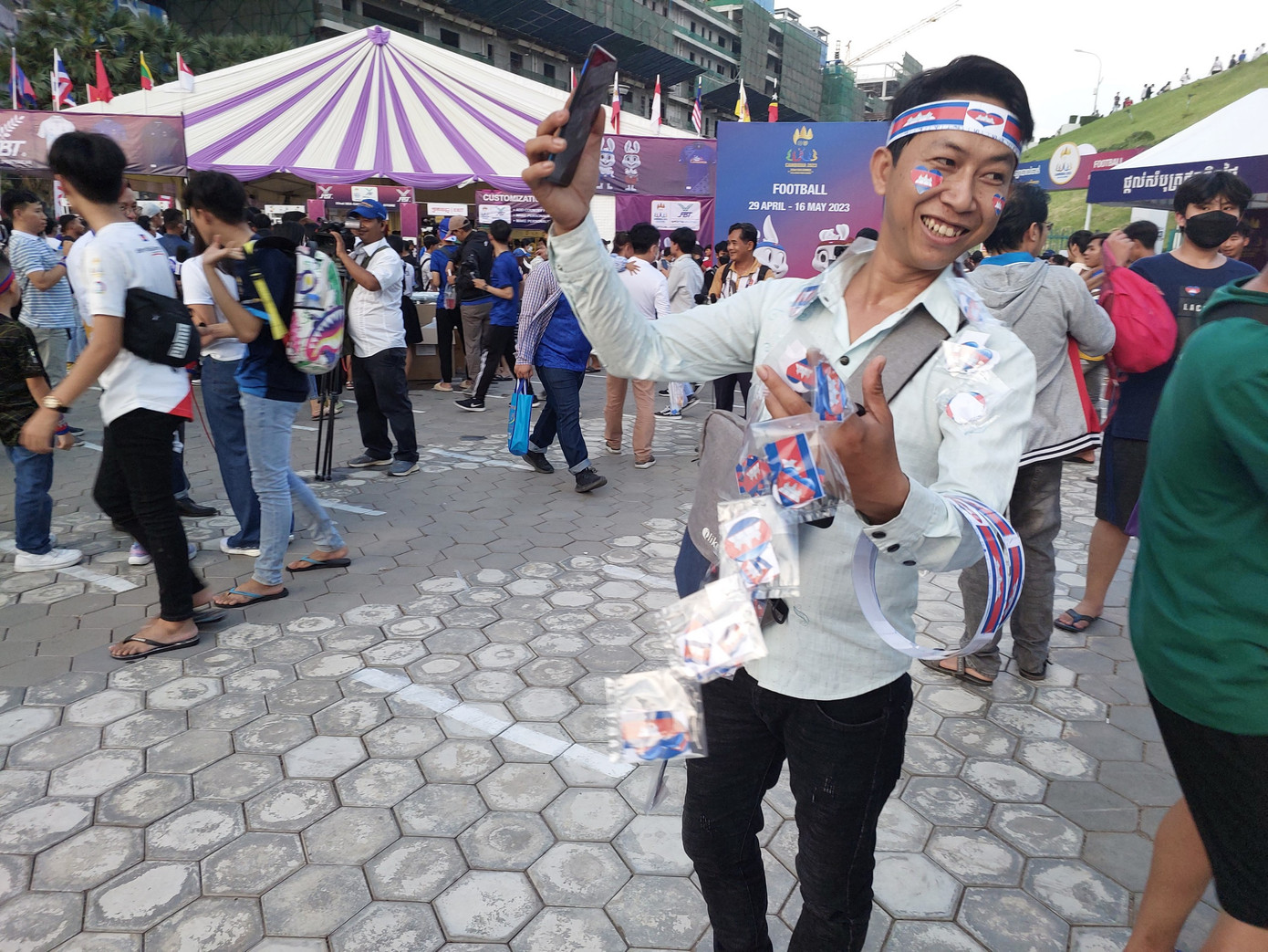 SEA Games 32: Đại thắng U22 Timor Leste 4-0, U22 Campuchia qua mặt Indonesia chiếm ngôi đầu bảng A ảnh 5 SEA Games 32: Đại thắng U22 Timor Leste 4-0, U22 Campuchia qua mặt Indonesia chiếm ngôi đầu bảng A ảnh 5