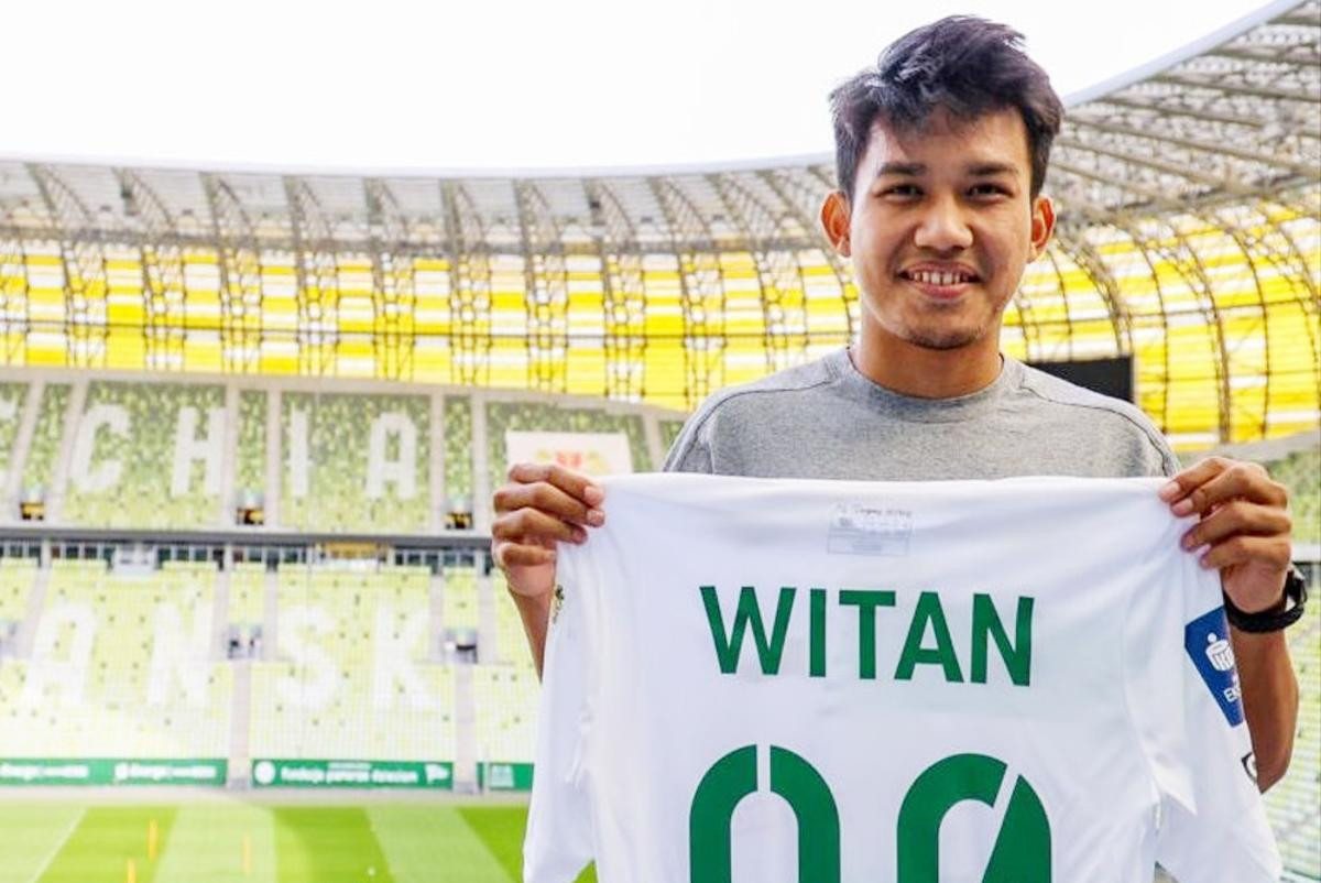 Witan bị thanh lý hợp đồng dù chưa có trận nào cho Lechia Witan bị thanh lý hợp đồng dù chưa có trận nào cho Lechia