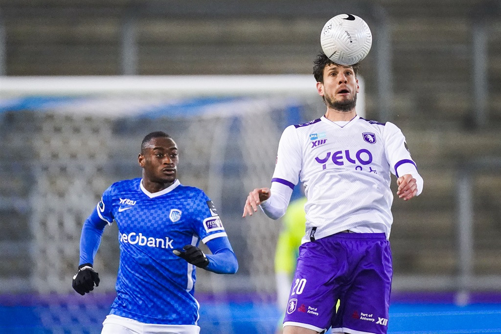 Một trận đấu ở giải VĐQG Bolivia