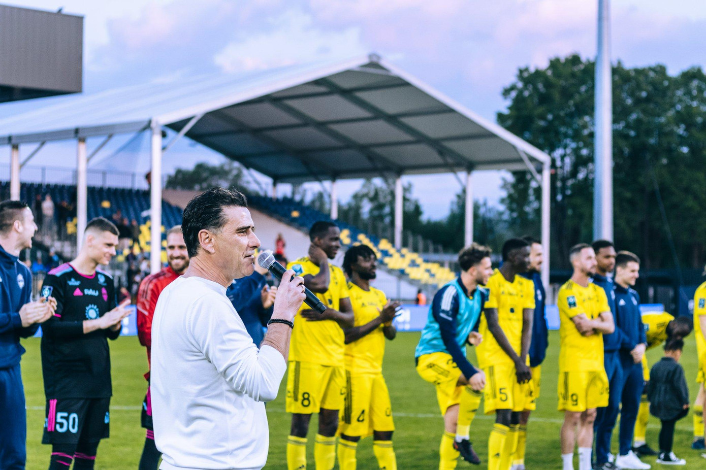 Pau FC đang được quan tâm ngày một nhiều hơn Pau FC đang được quan tâm ngày một nhiều hơn