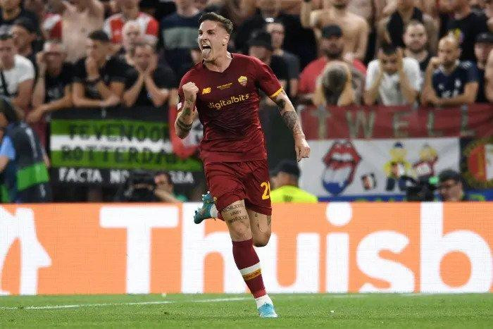 Zaniolo là người ghi bàn để mang về chiến thắng cho Roma Zaniolo là người ghi bàn để mang về chiến thắng cho Roma