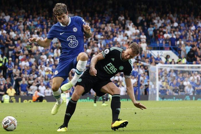 Chelsea (trái) đang cần một đối thủ yếu để "tập bắn" Chelsea (trái) đang cần một đối thủ yếu để "tập bắn"