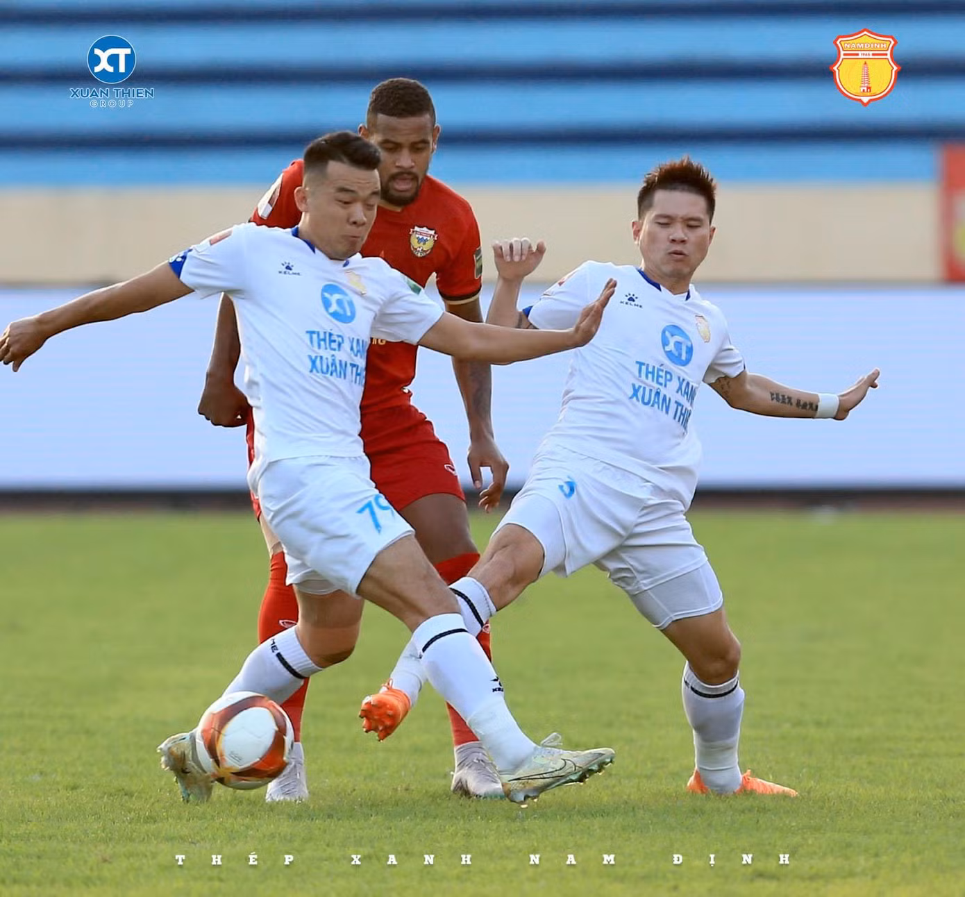 Hoà 1-1, Nam Định và Hà Tĩnh ghìm chân nhau ở giữa BXH ảnh 5 Hoà 1-1, Nam Định và Hà Tĩnh ghìm chân nhau ở giữa BXH ảnh 5