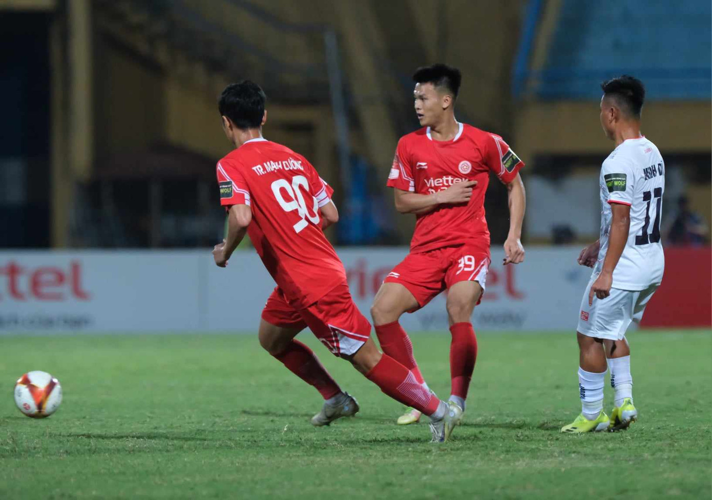 Đức Chiến, Mạnh Dũng lập công giúp Viettel đánh bại Hải Phòng 2-0 ảnh 26