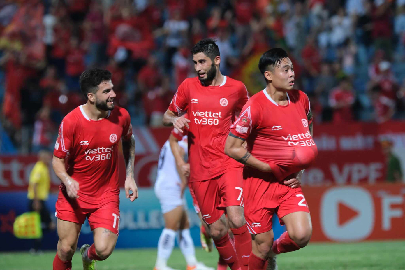 Đức Chiến, Mạnh Dũng lập công giúp Viettel đánh bại Hải Phòng 2-0 ảnh 23