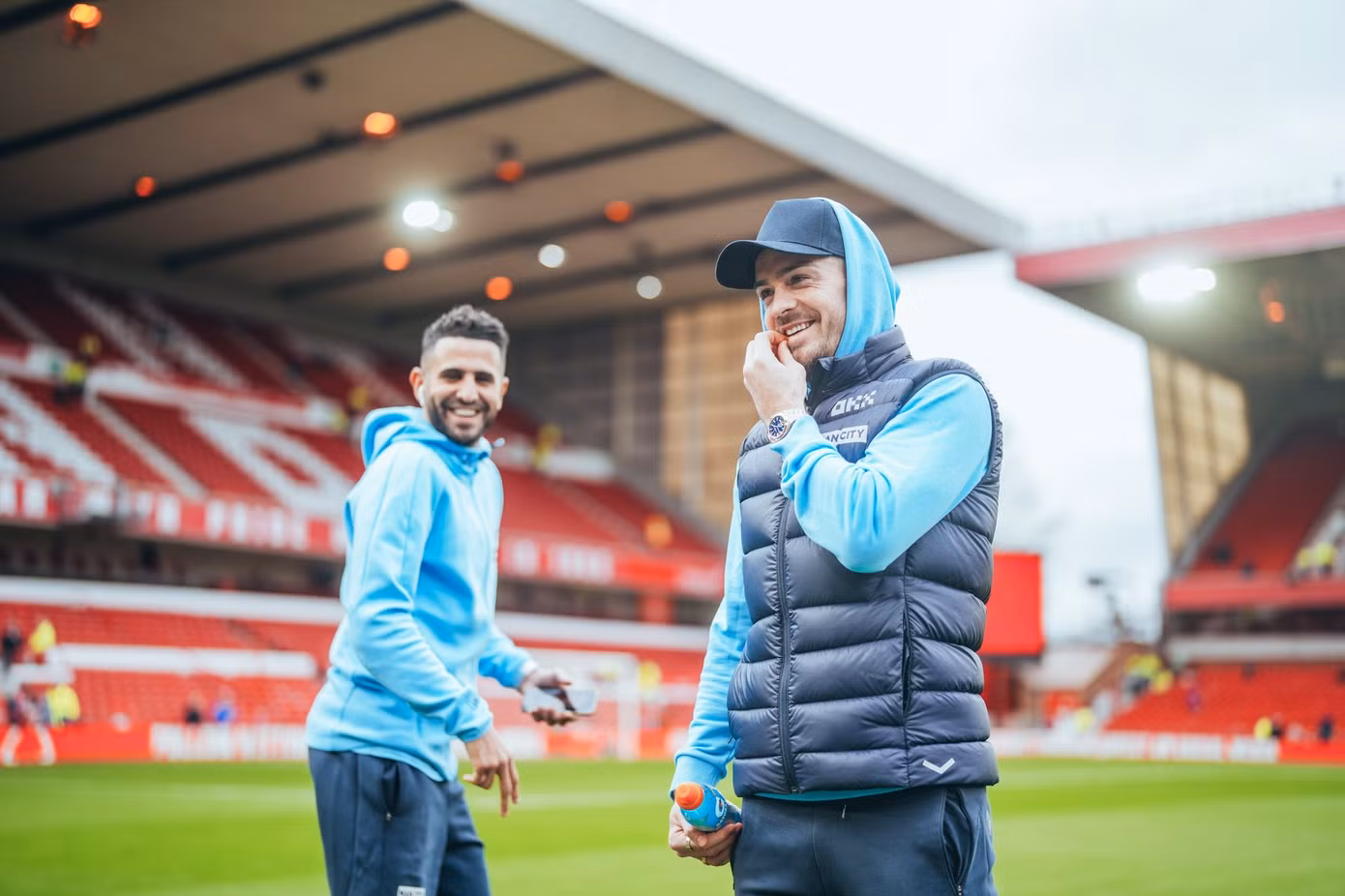Bị Nottingham chia điểm, Man City mất ngôi đầu về lại tay Arsenal ảnh 4