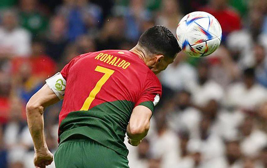 Ronaldo trong khoảnh khắc &quot;ghi bàn&quot;