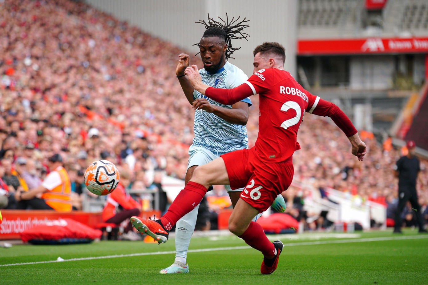 Mac Allister nhận thẻ đỏ, Liverpool vẫn thắng Bournemouth 3-1 ảnh 13