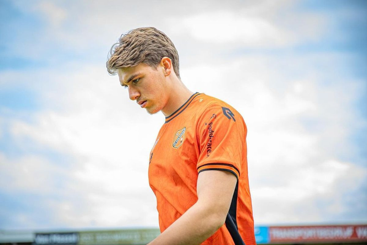 Mauro Zijlstra là tiền đạo 20 tuổi, đang khoác áo FC Volendam