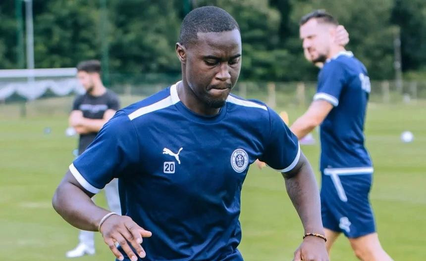 Saivet sẽ có cơ hội cứu vãn sự nghiệp tại Pau Saivet sẽ có cơ hội cứu vãn sự nghiệp tại Pau