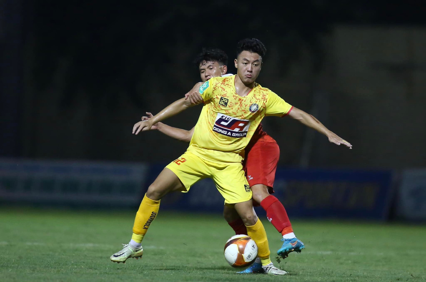 Thanh Hóa hòa 1 và thua 4 ở 5 trận sân khách vừa qua Thanh Hóa hòa 1 và thua 4 ở 5 trận sân khách vừa qua