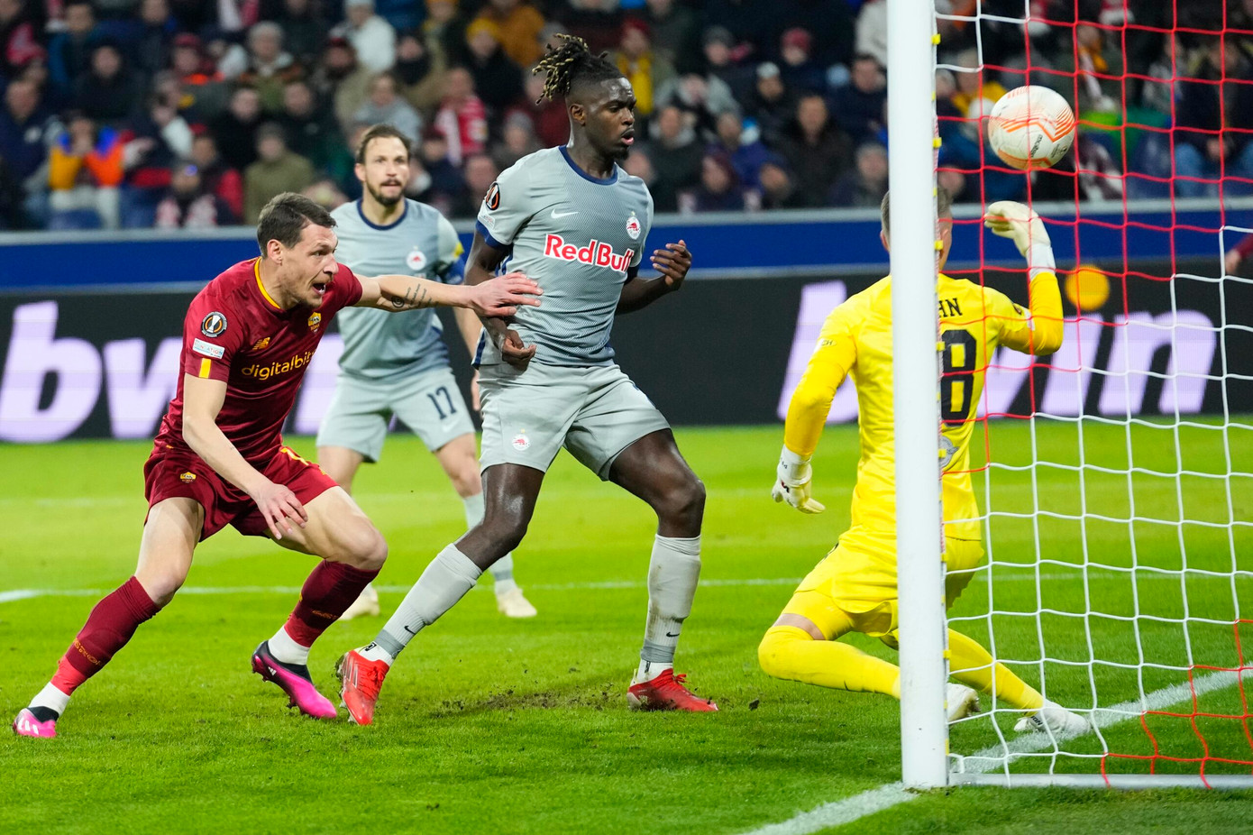 Roma đang thi đấu ổn định tại sân nhà