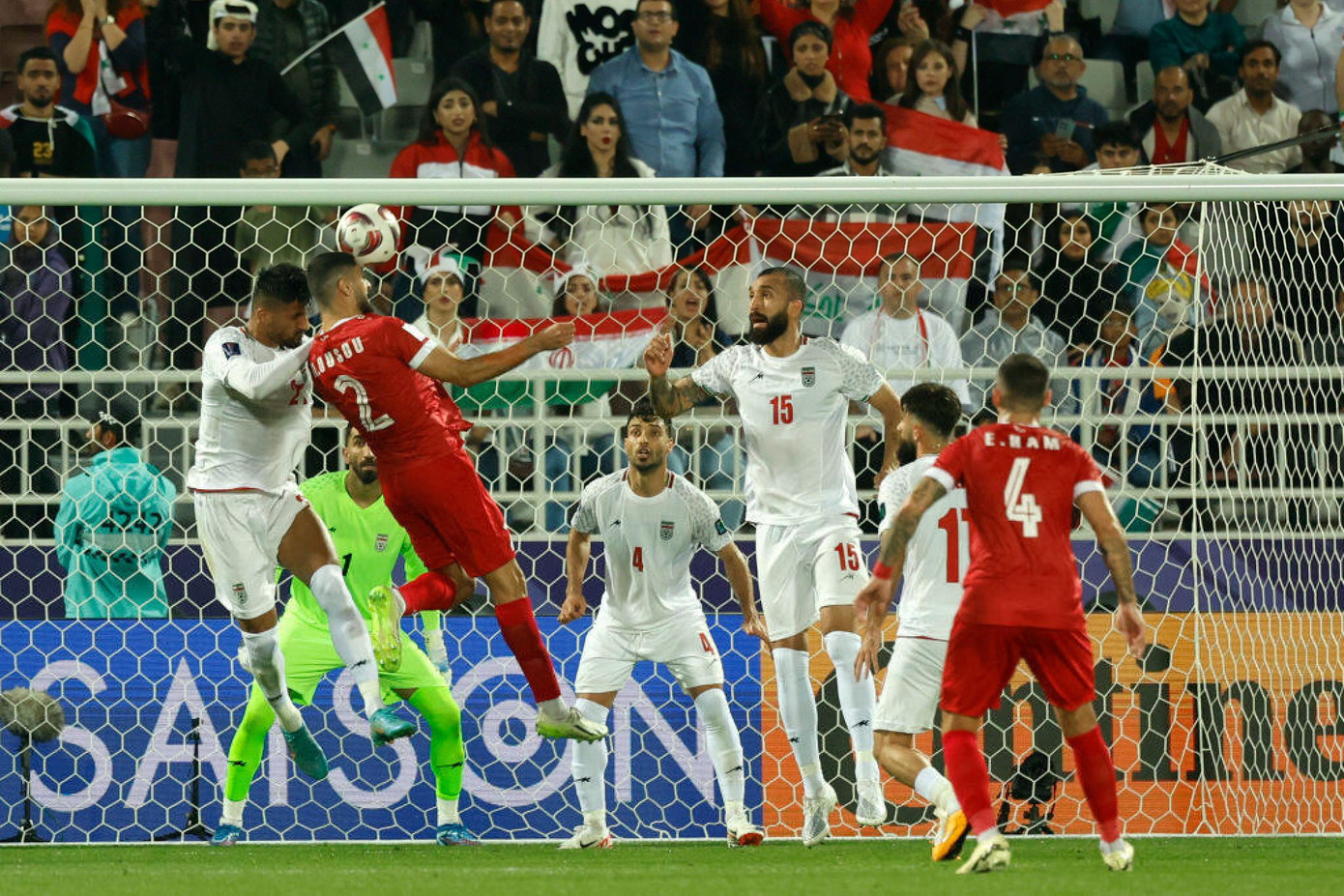 Kéo trận đấu đến loạt luân lưu, Iran hạ Syria 1-1 (5-3) để vào tứ kết ảnh 24 Kéo trận đấu đến loạt luân lưu, Iran hạ Syria 1-1 (5-3) để vào tứ kết ảnh 24