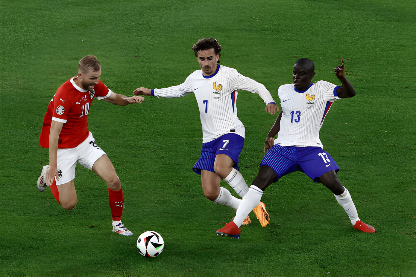 Mbappe im tiếng, tuyển Pháp nhọc nhằn vượt ải tuyển Áo ảnh 24