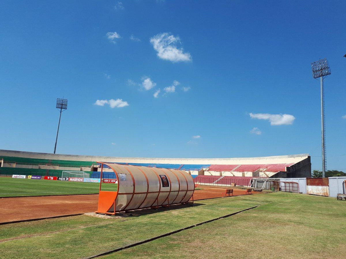 Sân Sultan Agung bị đánh giá là tồi tàn