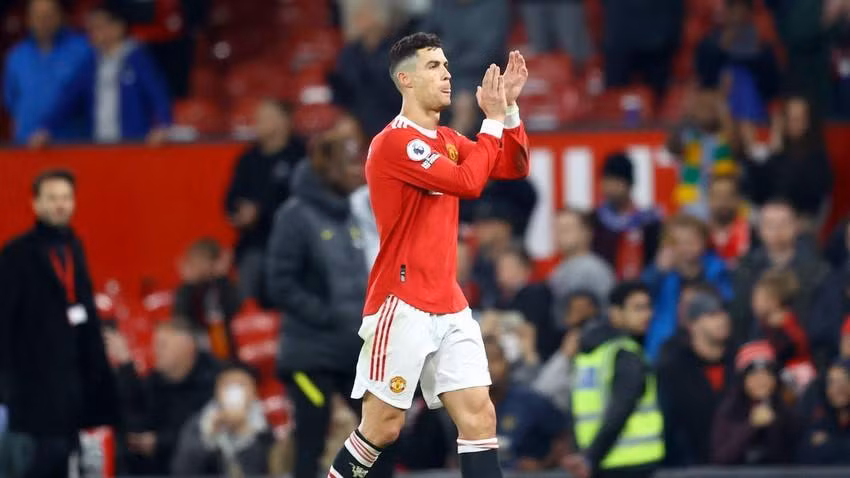 Ronaldo khó có cơ hội chinh phục vinh quang với MU